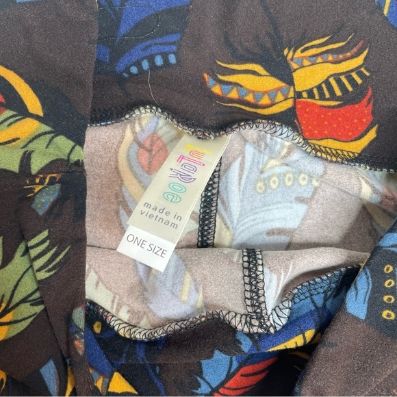 LuLaRoe Leggings OS One Size Set of 3 Light Green Floral Red Triangle Feathers - Picture 7 of 7